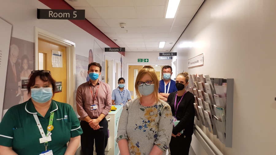 CAPTION: L-R Jo-Ann Nicholson (Senior Clinical Nurse Practitioner), Dr Ben Parker (Consultant Rheumatologist), Preetha Mathew (Research Nurse), Helen Nicholds (patient), Professor Ian Bruce (Chief Investigator, NIHR IMID BioResource), Kate Stirling (IMID Manchester Project Assistant)